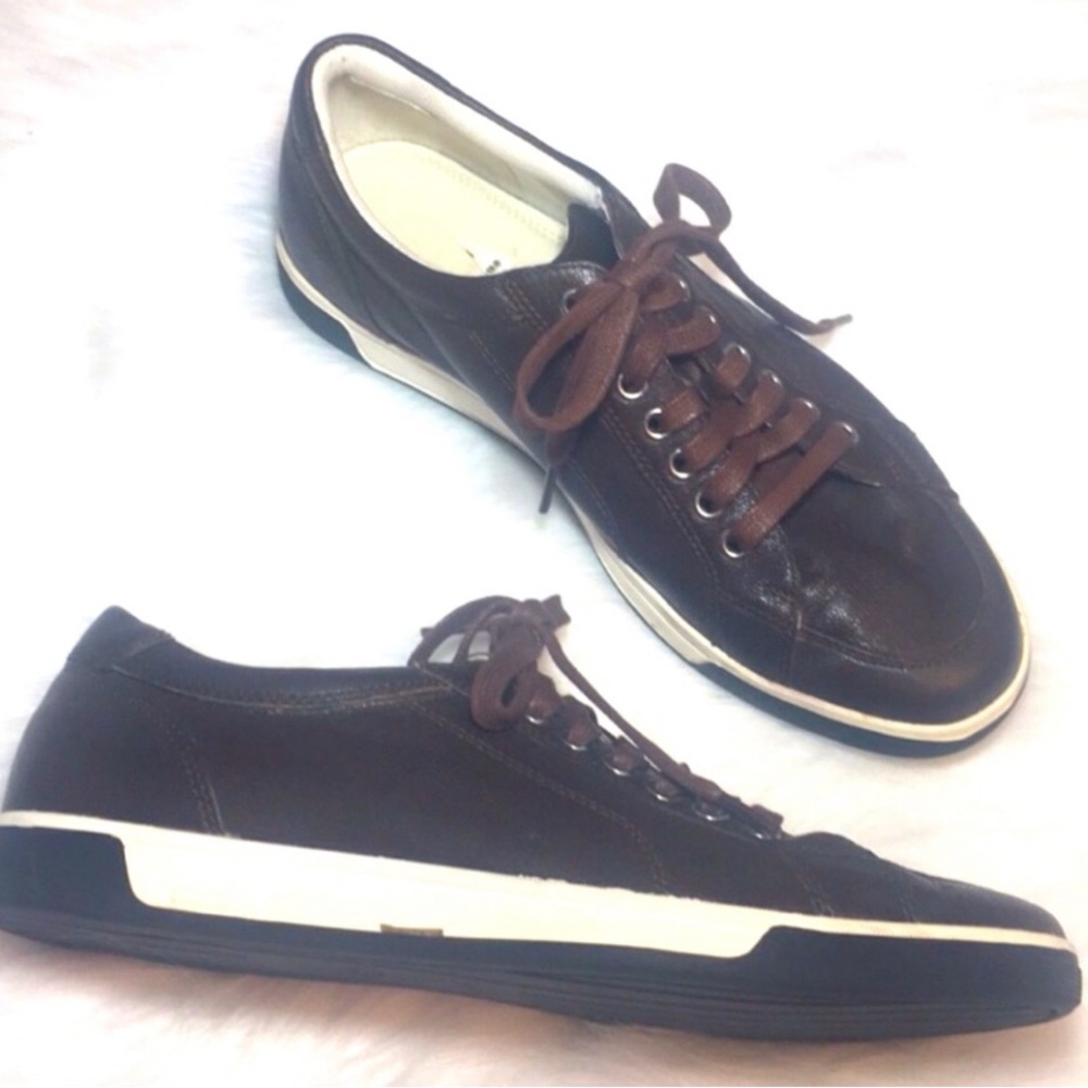 Cole Haan Nike Air Sneakers men’s size 8 Brown